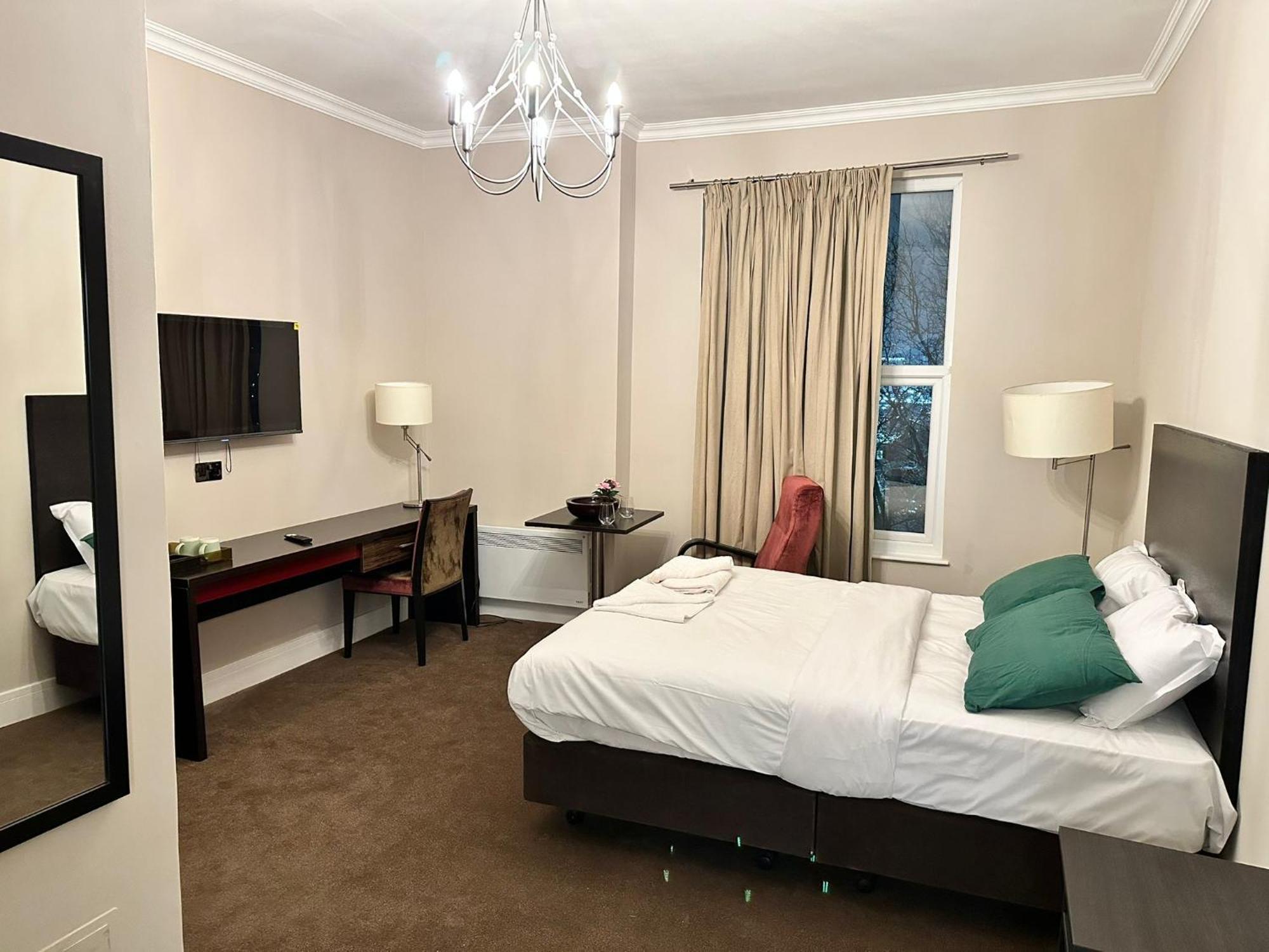 Green Ariana Hotel - Near Wembley And Central لندن المظهر الخارجي الصورة
