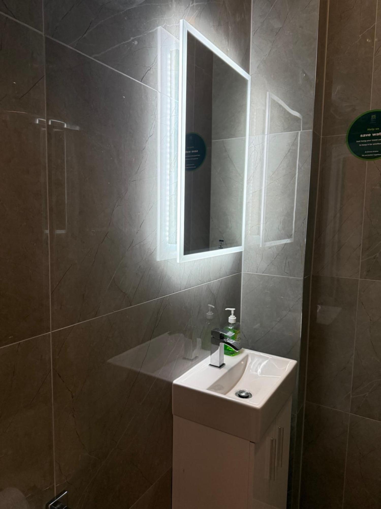 Green Ariana Hotel - Near Wembley And Central لندن المظهر الخارجي الصورة